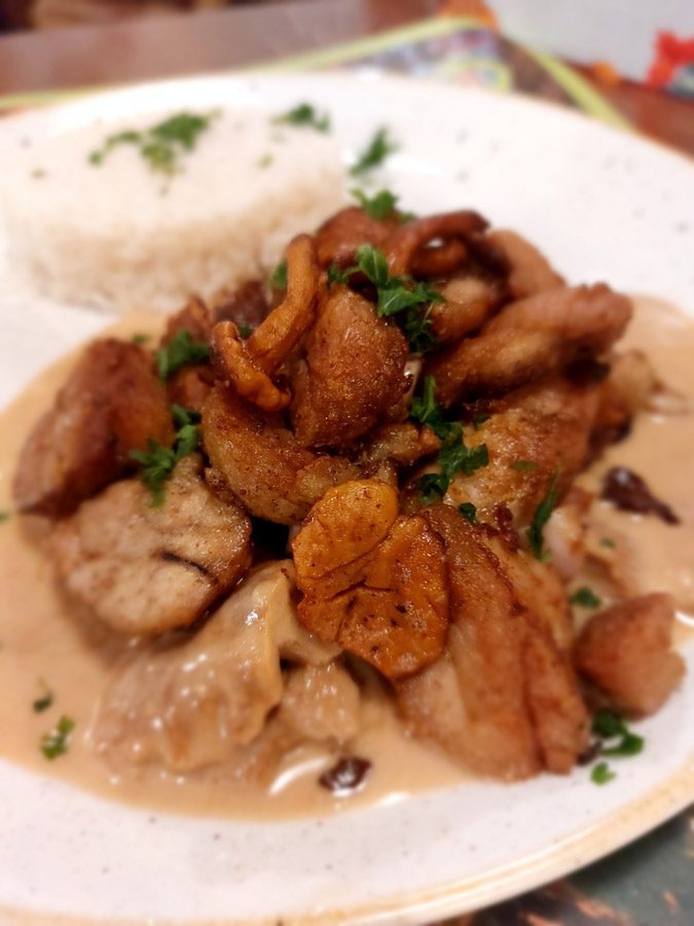 Les ris de veau poêlés, sauce aux cèpes